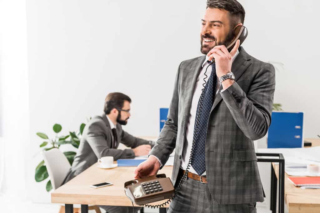 how to successfully communicate with your customers